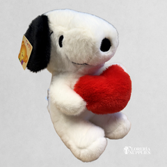 Snoopy W/ Heart Plush